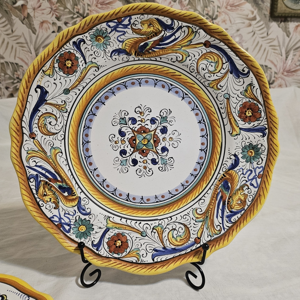 10" Plate From the Famous Town of Deruta ITALLY!!